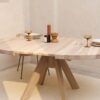 GRIND – runder Esstisch aus Eichenholz GRIND – runder Esstisch aus Eichenholz